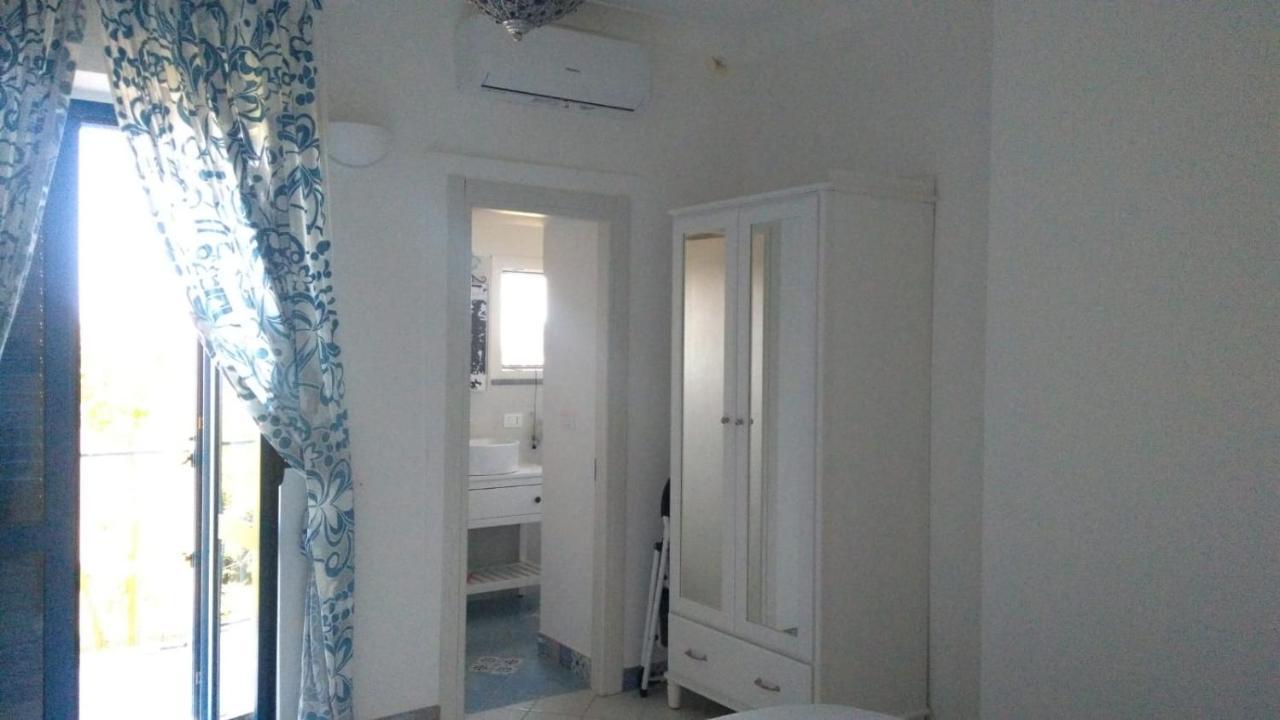 פוליקסטרו בוסנטינו Appartamento In Residence Pollio מראה חיצוני תמונה